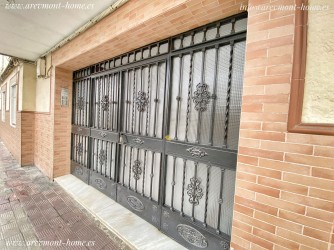 Portal en calle
